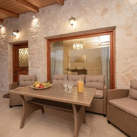 Villa Aurum Luxury Voz By Elite