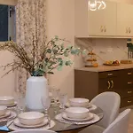 Villa Aurum Luxury Voz By Elite