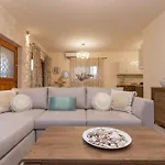 Aurum Luxury Voz By Elite